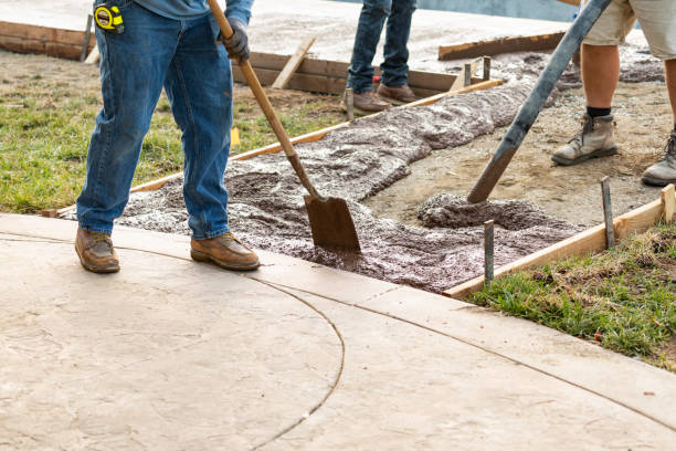  Mitchellville, IA Concrete contractor Pros